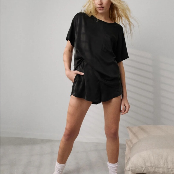 Lunya Black Women's Pajama Set - Picture 1 of 2